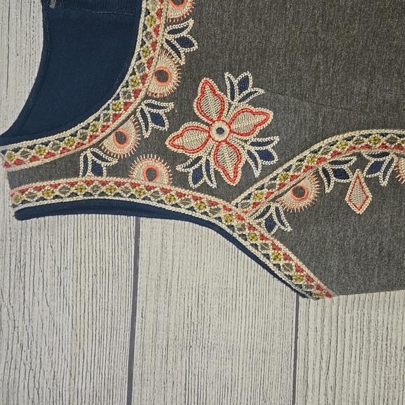 Maeve Women's Embroidered Neoprene Shift Dress Gray Size 2 - Picture 4 of 11